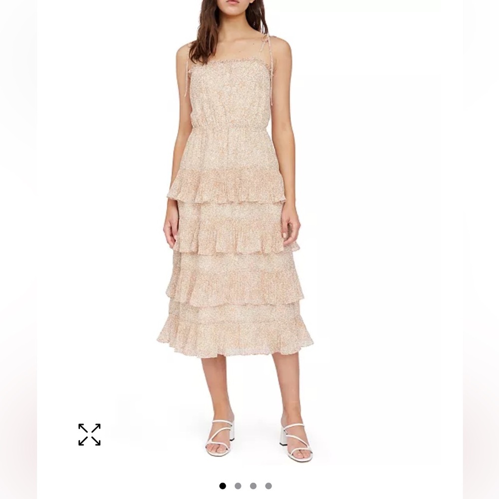 Elizabeth Floral-Print Tiered Midi Dress. Light pink.